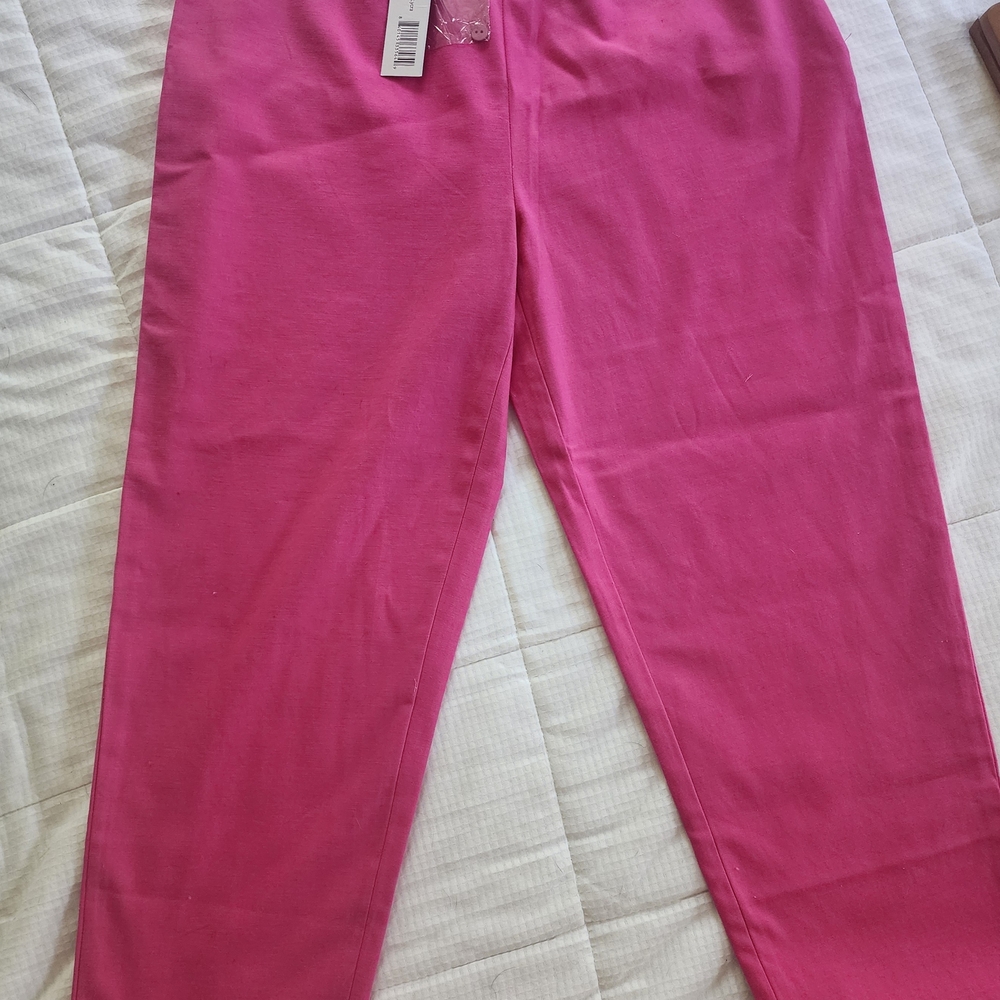 Womens Pink Capri Pants Sz 8